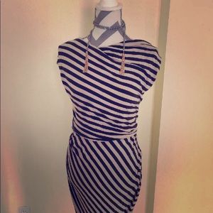 🌈 Anthropologie Bordeaux Dress 🌈